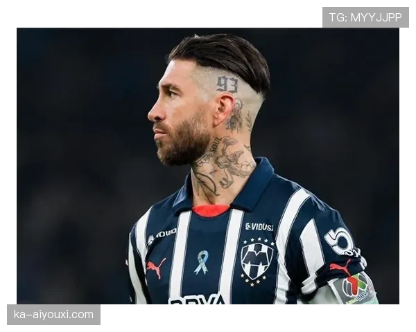 从塞维利亚青训到皇马传奇队长：拉莫斯的崛起之路如何塑造其领袖特质？