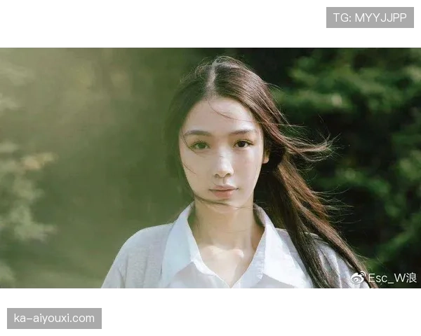 张楠家里电视比我房间大都不知道多少，打球还这么淡定，真跟咱们完全是两个人生活圈儿儿